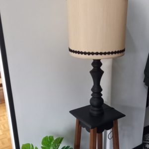 Ensemble grande lampe à poser et sellette